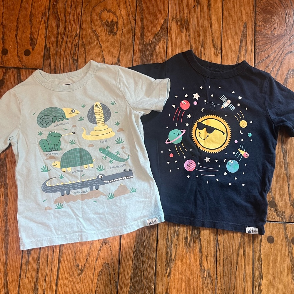 Toddler Gap T-shirt bundle 
Great used condition